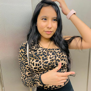 Meet your Posher, Tania